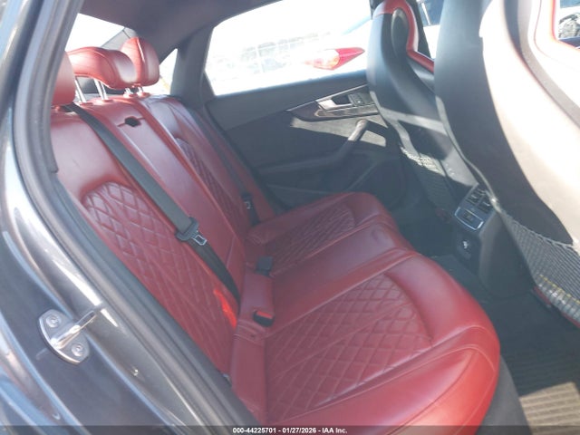 2018 AUDI S4 WAUB4AF4XJA120068 Photo 7