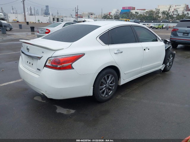 1N4AL3AP2FN904796 Nissan Altima 2.5 S