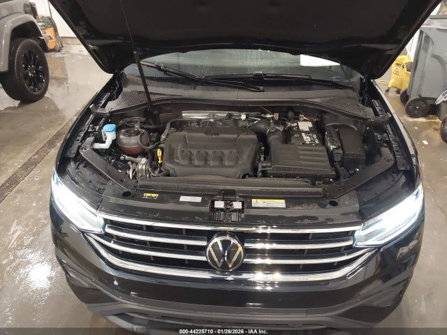 2024 VOLKSWAGEN TIGUAN 3VVFB7AX4RM181589 Photo 9
