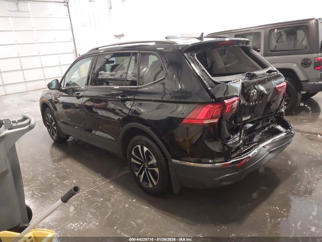 2024 VOLKSWAGEN TIGUAN 3VVFB7AX4RM181589 Photo 2