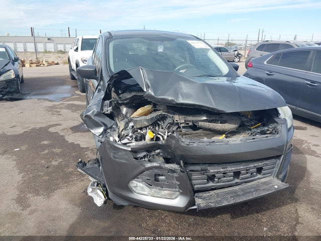 1FMCU0GX9GUB99908 Ford ESCAPE SE