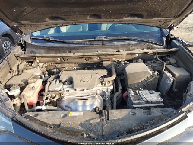 2T3RFREV3JW786954 Toyota Rav4 Adventure