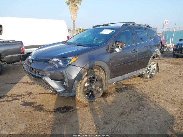 2T3RFREV3JW786954 Toyota Rav4 Adventure