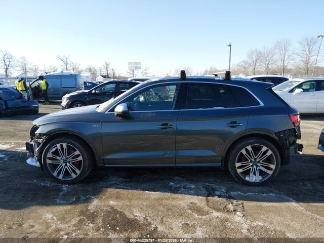 2018 Audi Sq5 3.0t Premium Plus მანქანა იყიდება აუქციონზე, vin: WA1C4AFY5J2014920, აუქციონის ნომერი: 44225757