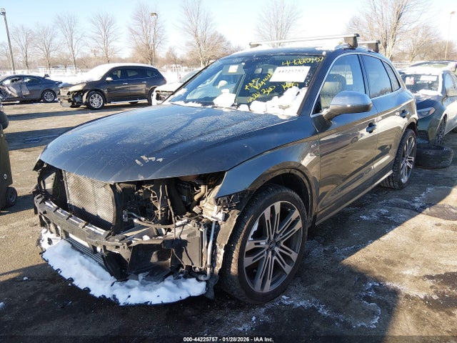 2018 Audi Sq5 3.0t Premium Plus მანქანა იყიდება აუქციონზე, vin: WA1C4AFY5J2014920, აუქციონის ნომერი: 44225757