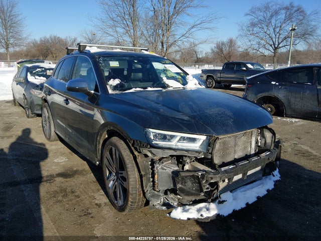 2018 Audi Sq5 3.0t Premium Plus მანქანა იყიდება აუქციონზე, vin: WA1C4AFY5J2014920, აუქციონის ნომერი: 44225757