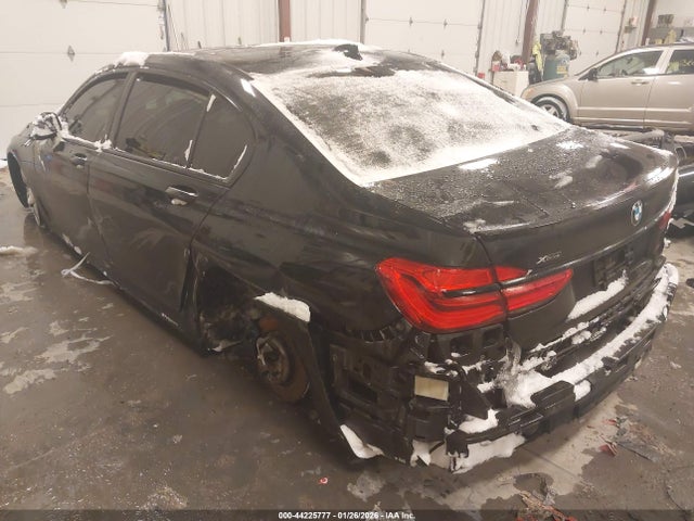 2017 Bmw Alpina B7 Xdrive მანქანა იყიდება აუქციონზე, vin: WBA7F2C30HG423191, აუქციონის ნომერი: 44225777