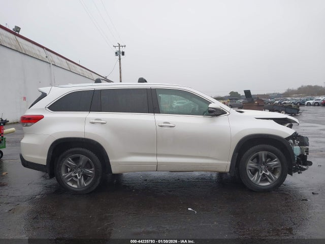 5TDDZRFH1KS917019 Toyota Highlander Limited Platinum