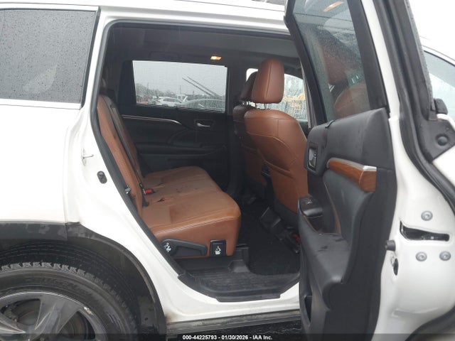 5TDDZRFH1KS917019 Toyota Highlander Limited Platinum