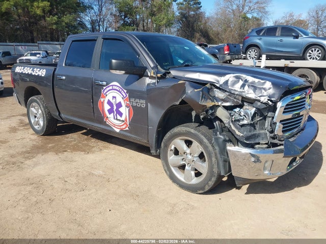 2015 RAM 1500 1C6RR7LT9FS564777 Photo 0