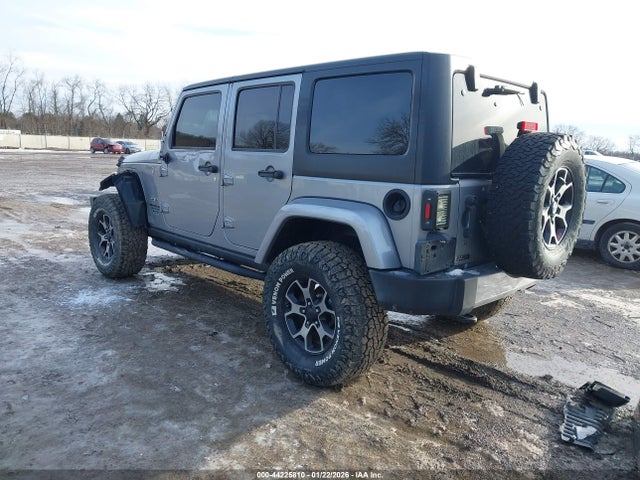 2017 JEEP WRANGLER UNLIMITED 1C4BJWEG5HL665324 Photo 2