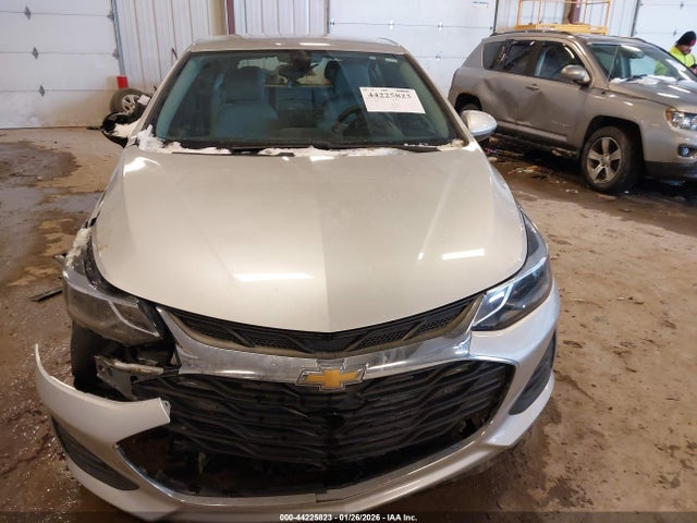 2019 Chevrolet Cruze Lt მანქანა იყიდება აუქციონზე, vin: 3G1BE6SM1KS541172, აუქციონის ნომერი: 44225823