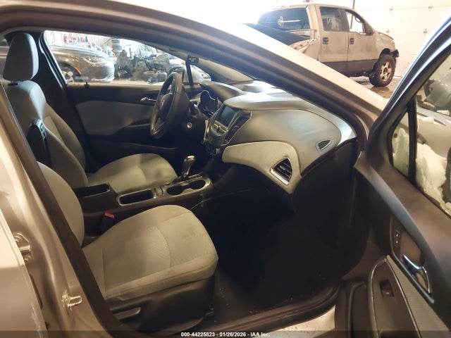 2019 Chevrolet Cruze Lt მანქანა იყიდება აუქციონზე, vin: 3G1BE6SM1KS541172, აუქციონის ნომერი: 44225823