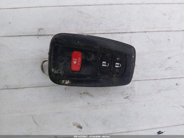 JTDKBRFU3H3055540 Toyota Prius Two