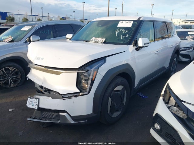 5XYAB5S16TG004103 KIA Ev9 Light Long Range