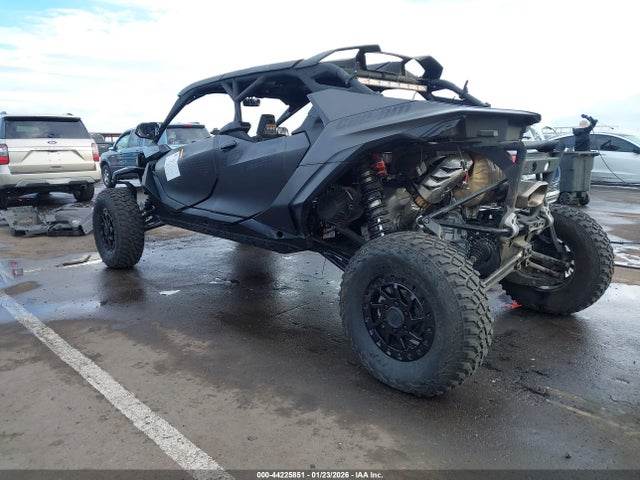 3JB8NAU42SE002739 Can-Am Maverick R Max X Rs
