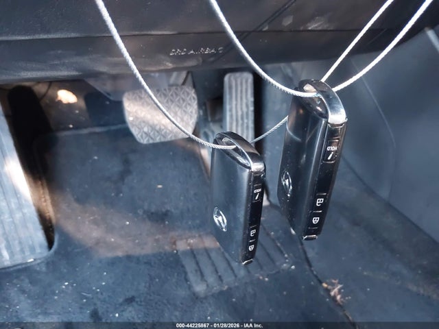 Продаж на аукціоні авто 2019 Mazda Mazda3 Preferred Package, vin: JM1BPAMMXK1136110, номер лоту: 44225867