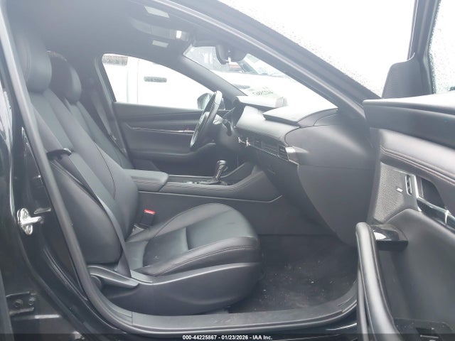 Продаж на аукціоні авто 2019 Mazda Mazda3 Preferred Package, vin: JM1BPAMMXK1136110, номер лоту: 44225867