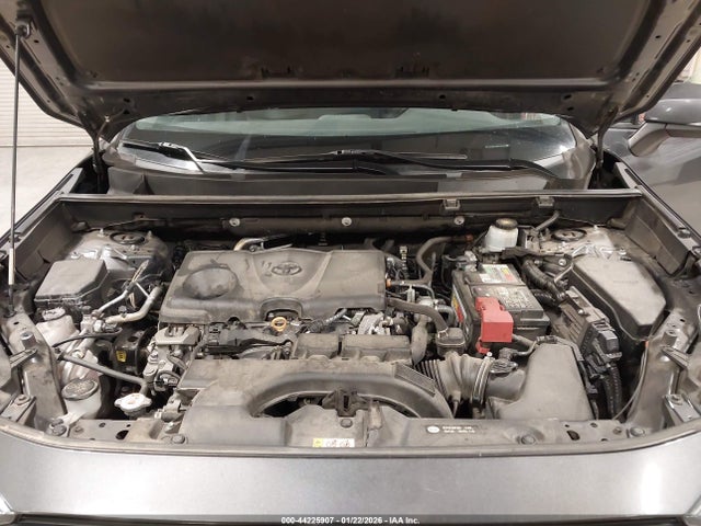 Продажа на аукционе авто 2021 Toyota Rav4 Xle, vin: 2T3W1RFV4MC124290, номер лота: 44225907