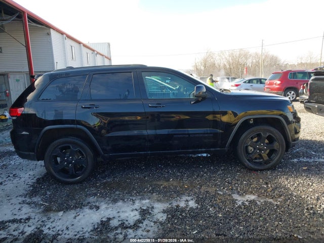 1C4RJFAG8KC784643 Jeep Grand Cherokee Upland 4x4