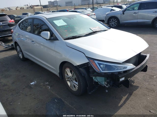 2020 HYUNDAI ELANTRA 5NPD84LF1LH532849