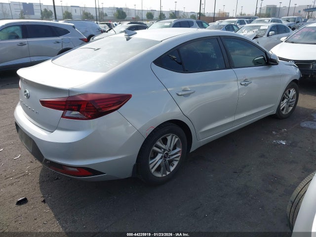 2020 HYUNDAI ELANTRA 5NPD84LF1LH532849 Photo 3
