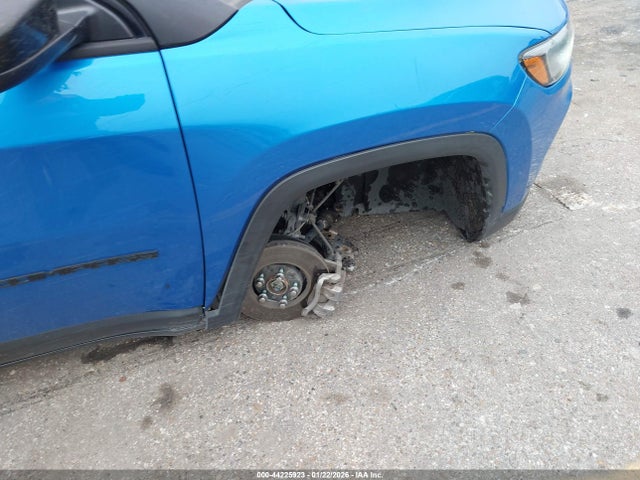 2022 JEEP COMPASS 3C4NJCBB0NT166564 Photo 5