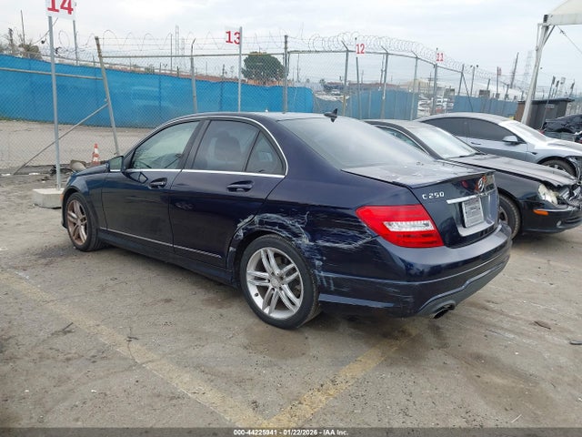 WDDGF4HB8EG214183 Mercedes-Benz C-class C 250 Sport