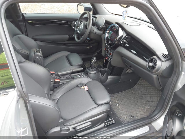 2023 MINI HARDTOP WMW53DH00P2T73768 Photo 4