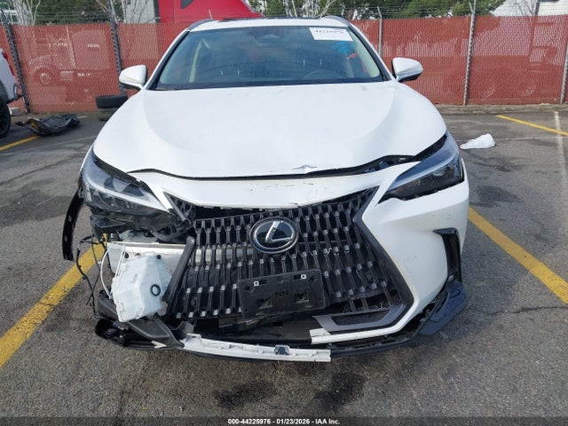 JTJGKCEZ9S2040812 Lexus Nx 350h Premium
