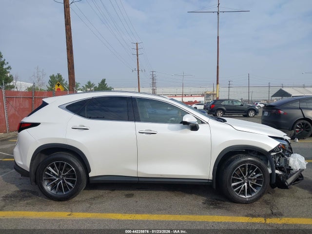 JTJGKCEZ9S2040812 Lexus Nx 350h Premium