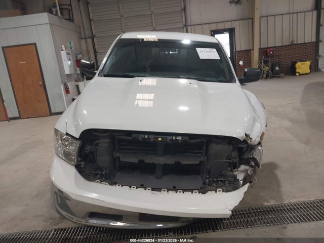 2019 Ram 1500 Classic Slt  4x2 6'4 Box მანქანა იყიდება აუქციონზე, vin: 1C6RR6TT5KS653735, აუქციონის ნომერი: 44226024