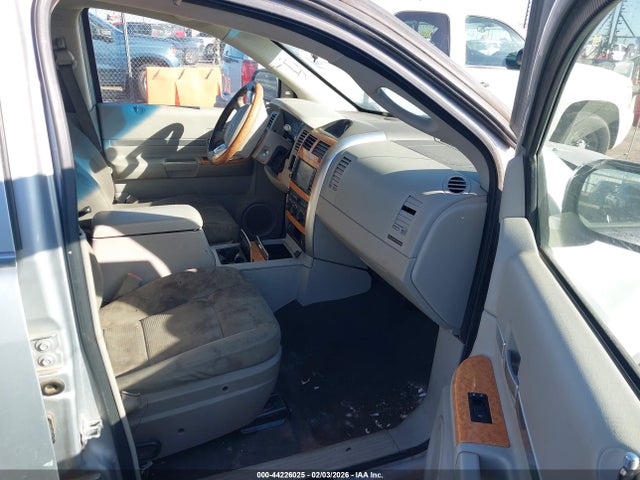 2009 CHRYSLER ASPEN 1A8HX58T99F711161 Photo 4