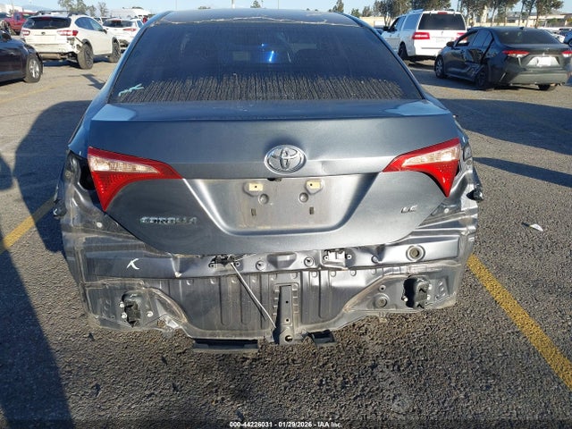 Toyota COROLLA LE 2018 5YFBURHE2JP787431 Image 18