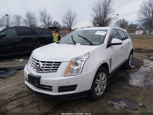 2015 CADILLAC SRX 3GYFNEE31FS633842 Photo 1