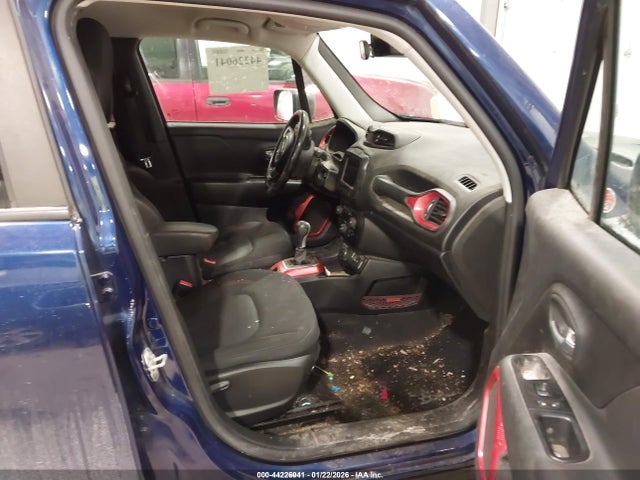 ZACNJBC14KPK36907 Jeep Renegade Trailhawk 4x4