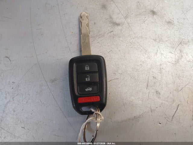44226049 :رقم المزاد ، 2HGFC2F6XKH593620 vin ، 2019 Honda Civic Lx مزاد بيع