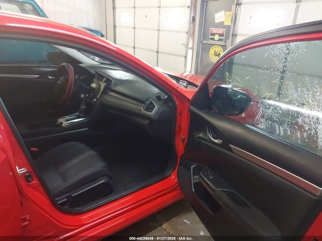 44226049 :رقم المزاد ، 2HGFC2F6XKH593620 vin ، 2019 Honda Civic Lx مزاد بيع