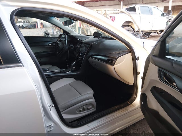 44226058 :رقم المزاد ، 1G6AA5RX5J0169675 vin ، 2018 Cadillac Ats Standard مزاد بيع