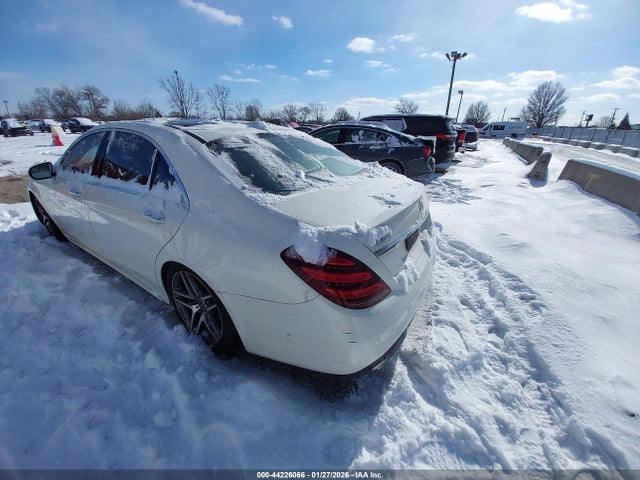 2018 MERCEDES-BENZ S 560 WDDUG8GB5JA379114 Photo 2