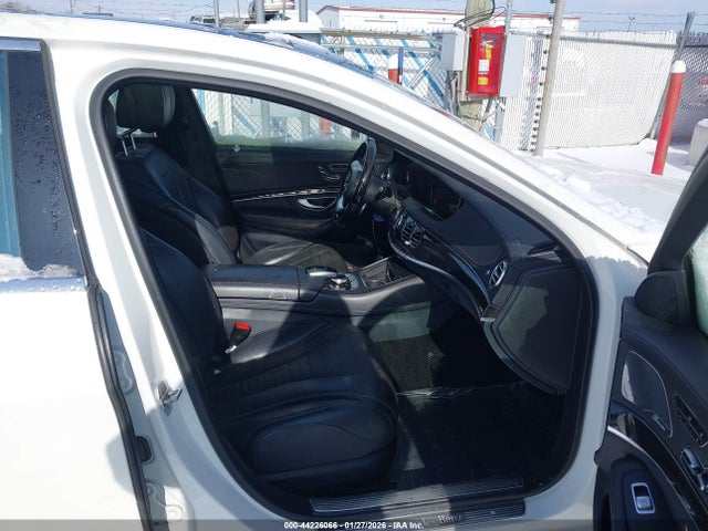 2018 MERCEDES-BENZ S 560 WDDUG8GB5JA379114 Photo 4