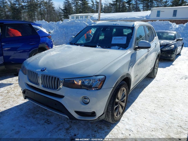 BMW X3 Xdrive28i 2015 5UXWX9C50F0D51065 Image 2