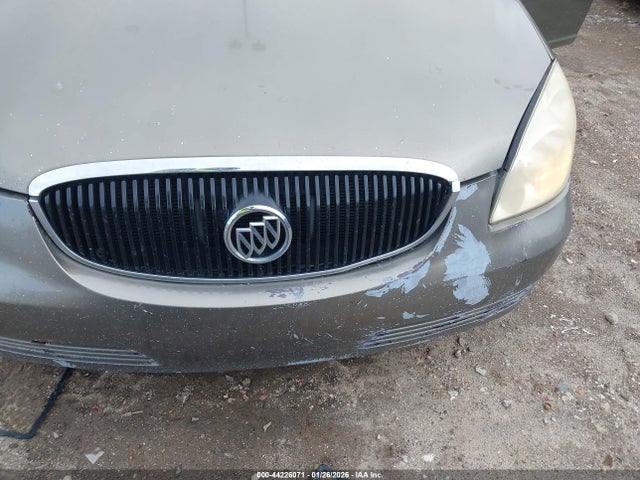 44226071 :رقم المزاد ، 1G4HC5EM1BU138933 vin ، 2011 Buick Lucerne Cxl مزاد بيع