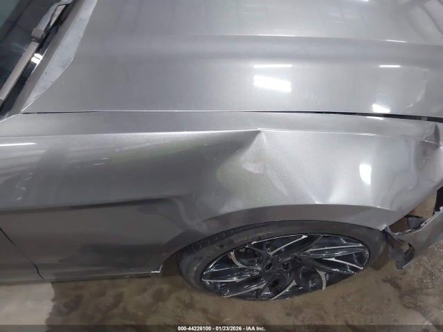 Ford Mustang V6 Premium 2014 1ZVBP8AM2E5201331 Image 17