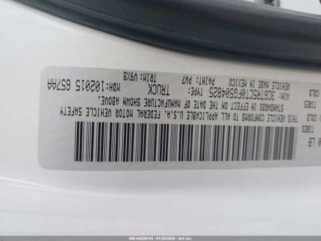 2015 RAM 2500 3C6TR5CT0FG504825 Photo 8