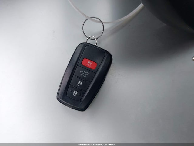 JTMB6RFV5ND532598 Toyota Rav4 Hybrid Xle Premium