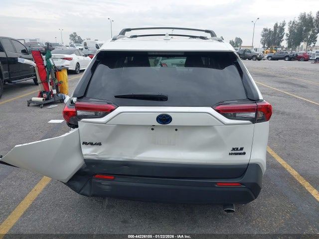 JTMB6RFV5ND532598 Toyota Rav4 Hybrid Xle Premium