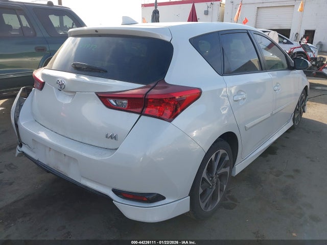JTNKARJE5JJ556185 Toyota COROLLA IM