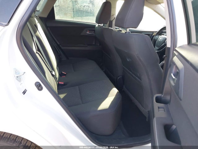 JTNKARJE5JJ556185 Toyota COROLLA IM