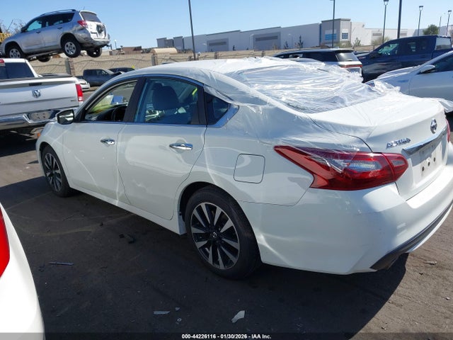 1N4AL3APXJC173166 Nissan Altima 2.5 Sl